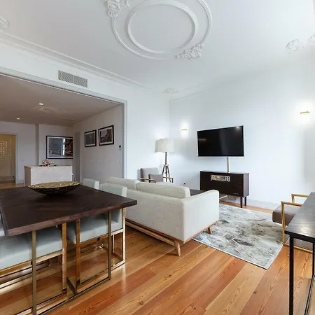 Riverside Downtown Deluxe *